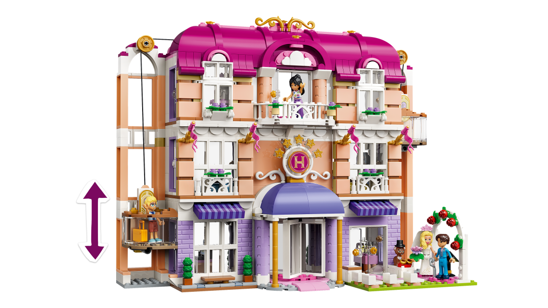 Friends Heartlake City Grand Hotel | 42704