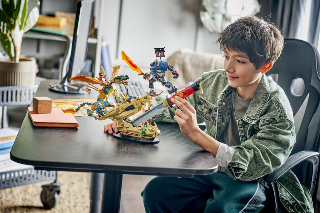 NINJAGO Battle at the Dragon's Blade | 71871