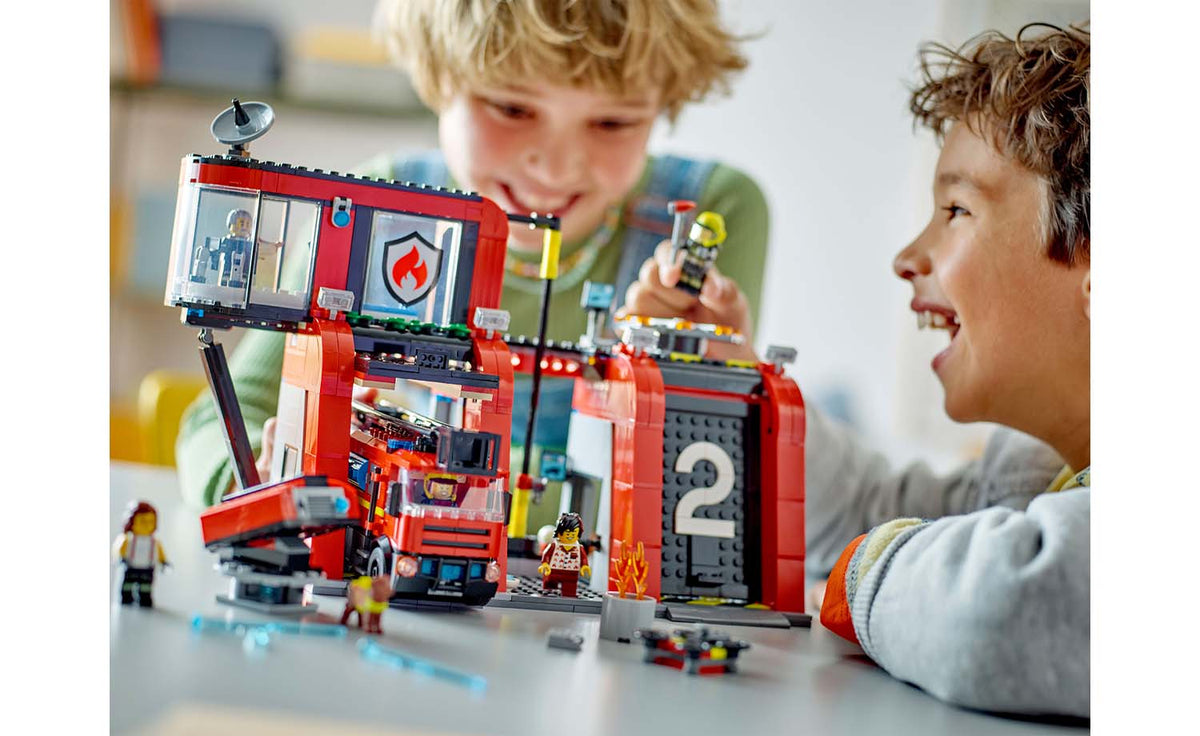 City Fire Station with Fire Truck | 60414