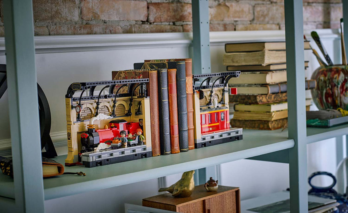 Harry Potter Book Nook: Hogwarts Express | 76450