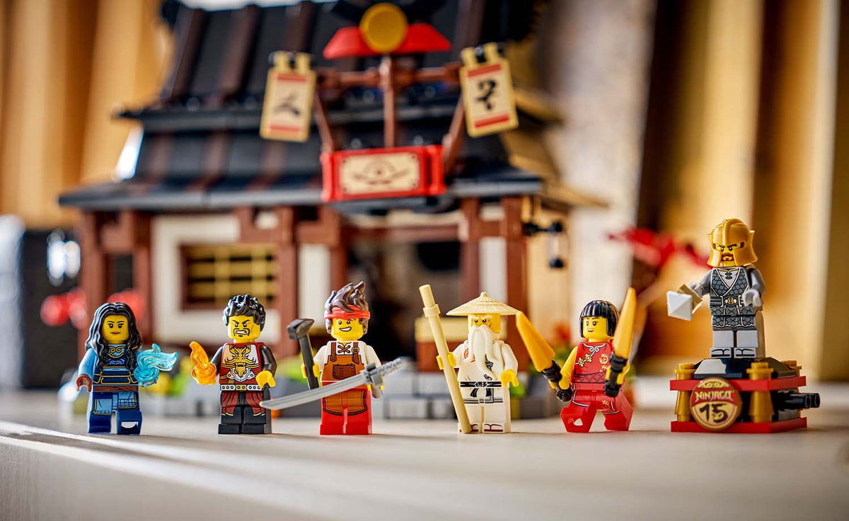 NINJAGO Four Weapons Blacksmith 15th Anniversary | 71858