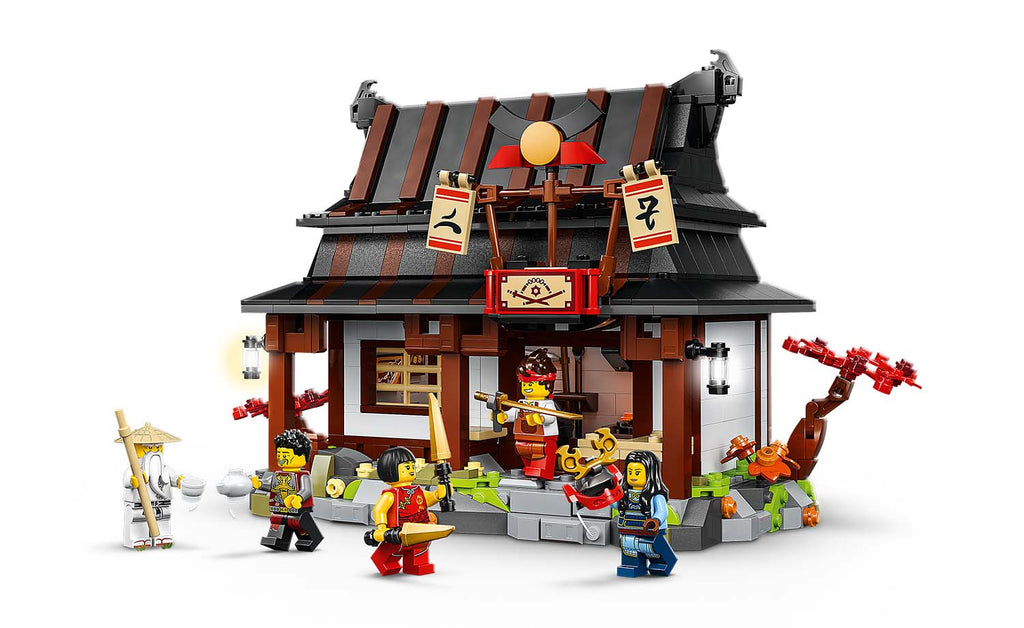 NINJAGO Four Weapons Blacksmith 15th Anniversary | 71858